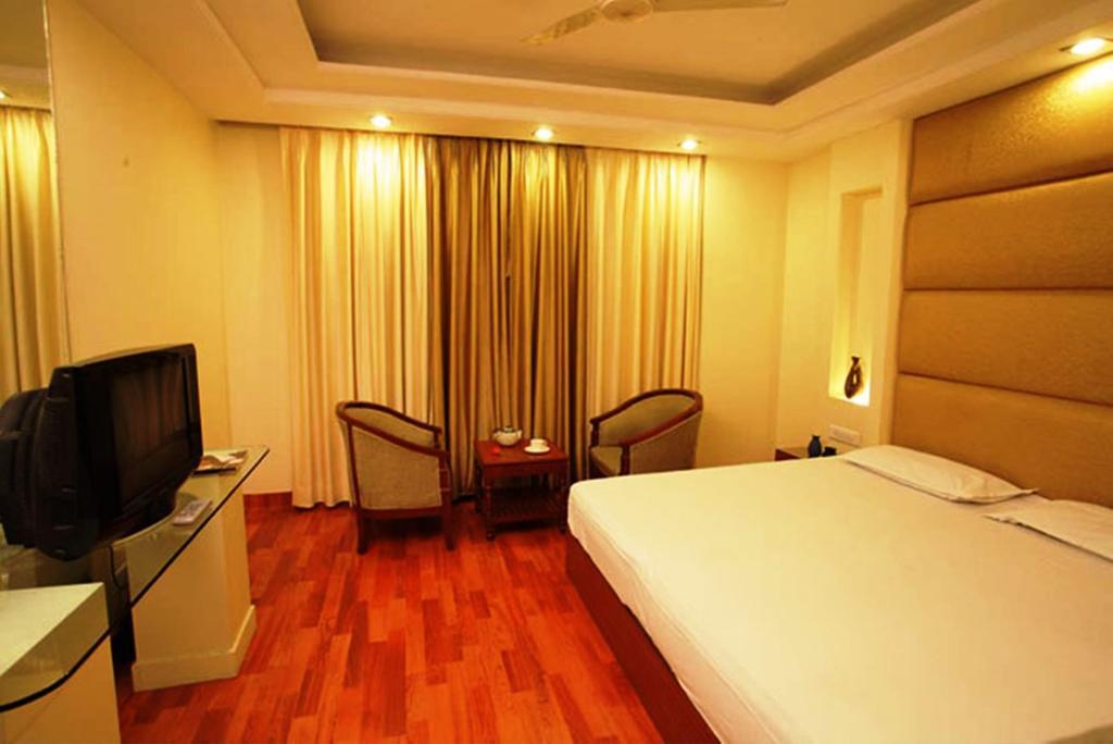 Hotel Aashish Джайпур Екстериор снимка